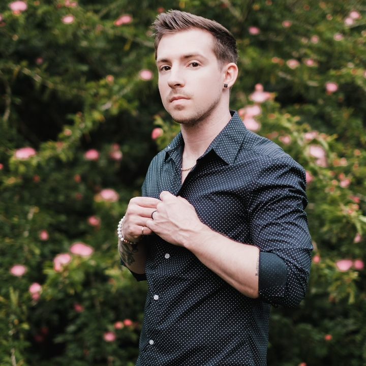 BradleyWayne - Tiktok Profile Picture of BradleyWayne (@_bradleywayne) on Tiktok