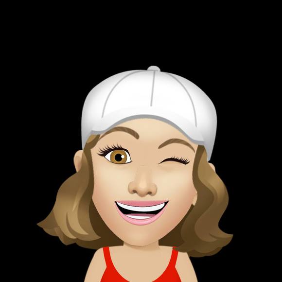 Profile Picture of Lisa Mazzuchelli alsperger (@mazz_gurl) on Poshmark