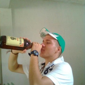 Profile Picture of Cesar Alejandro Sandoval Avila (@cesar_navidad) on Myspace