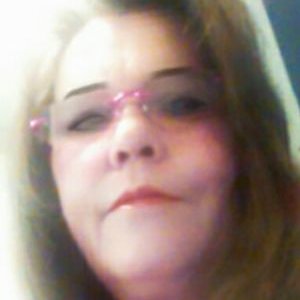 Profile Picture of Rhonda Hale (@RhondaH87131985) on Twitter