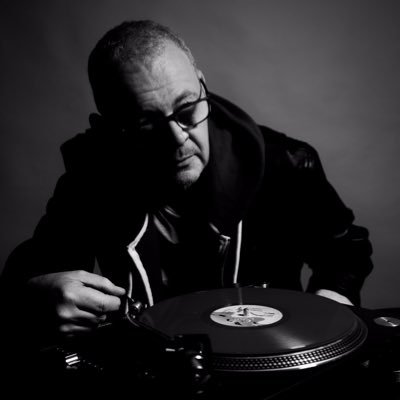 Profile Picture of Mike Vitti (@michaelvitti) on Twitter