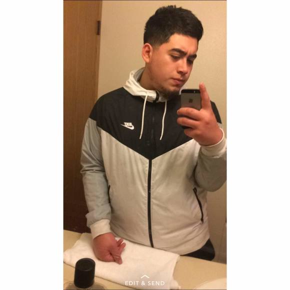 Profile Picture of Ambrosio Luna lemus (@ambrosiol) on Poshmark