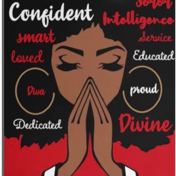 Profile Picture of Nola Adams (@4uladybug) on Poshmark