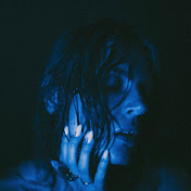 Profile Picture of Julia Kahn (@julia-kahn) on Youtube