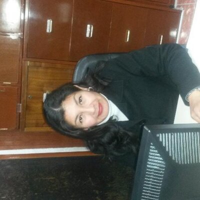 Profile Picture of Claudia Chang Ruiz (@ClaudiaChangRui) on Twitter