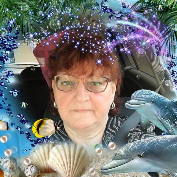 Profile Picture of Doris Nettles barnes (@djcaliendo) on Poshmark