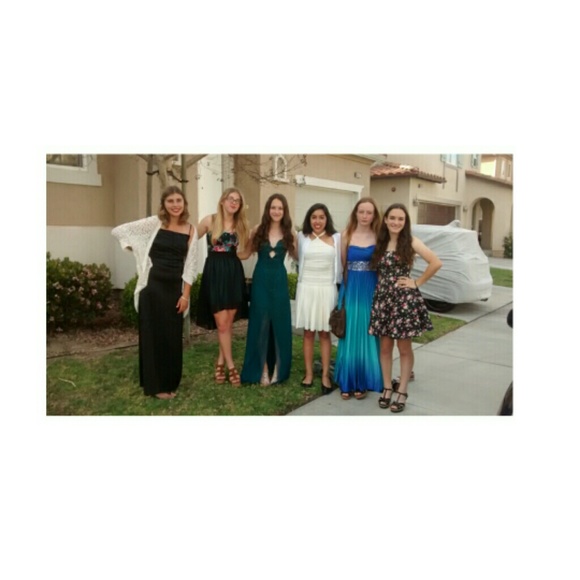 Profile Picture of Tehya Sewell (@tehyajade) on Poshmark