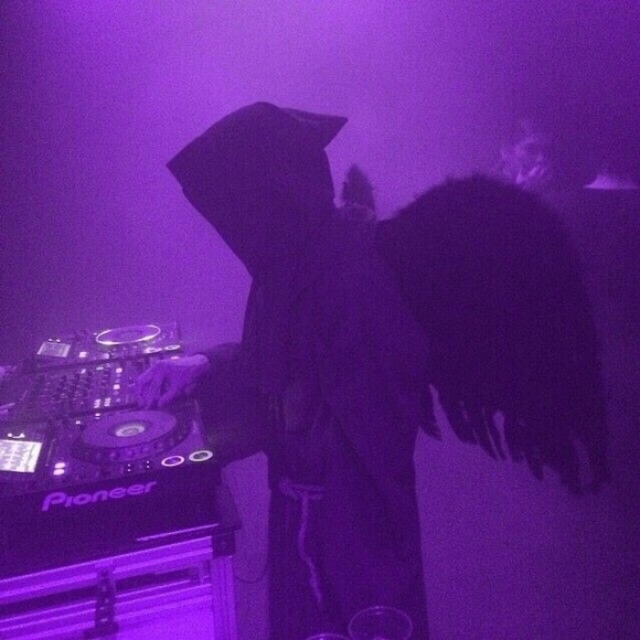 Profile Picture of Serenity Williams (@serenitylol) on Poshmark