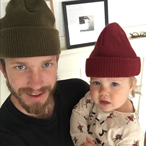 Profile Picture of Chris Thiessen (@christhiessen) on Poshmark