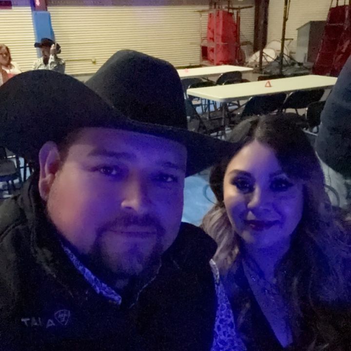 Profile Picture of anerol (@ericylore) on Tiktok