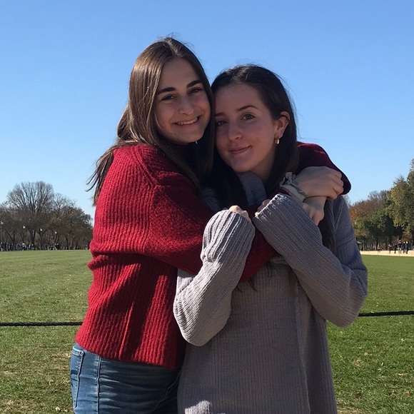 Becca Dolfman - Poshmark Profile Picture of Becca Dolfman (@bdolfman) on Poshmark