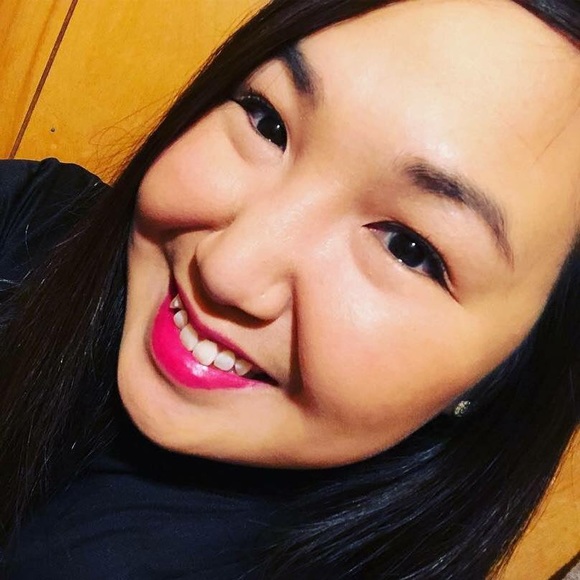 Profile Picture of Stella Mark (@stellamark89) on Poshmark