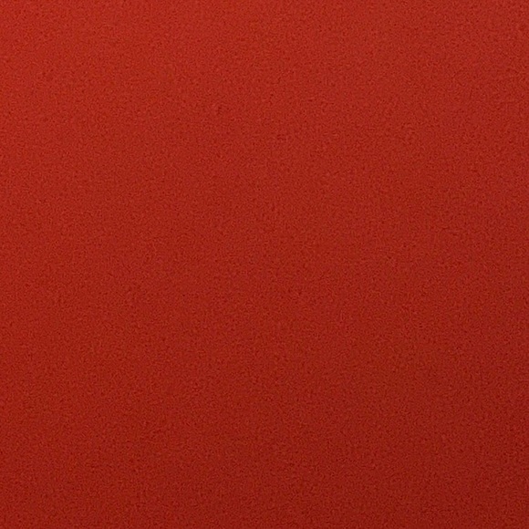 Profile Picture of Lisa Fournier (@lisafournier) on Poshmark