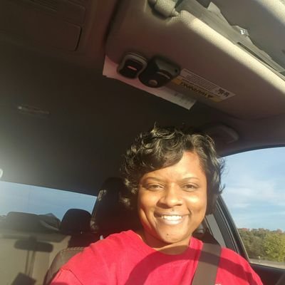 Profile Picture of Shelita Jones (@chelle241996) on Twitter