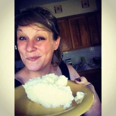 Profile Picture of Krista Conway (@chefkristaog) on Twitter