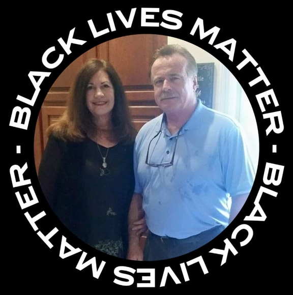 Profile Picture of Leeann&dan Devin (@devinaudio) on Poshmark