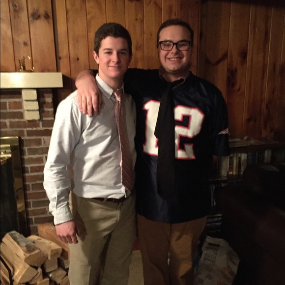 Profile Picture of Brendan Welch (@bemo5012) on Poshmark