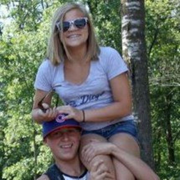 Profile Picture of Beau Lannan (@beaulannan) on Poshmark