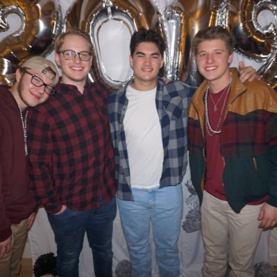 Profile Picture of G (@Garrett_bailey1) on Twitter