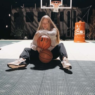 Profile Picture of Madi Wood (@madiwood05) on Twitter