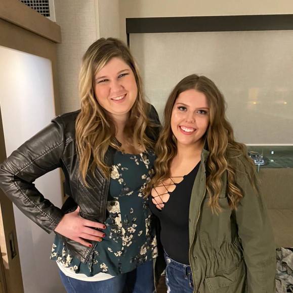 Profile Picture of Sam Schubert (@samschubie567) on Poshmark