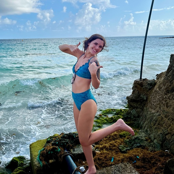 Profile Picture of Gracey Freeman (@graceyfreeman) on Poshmark