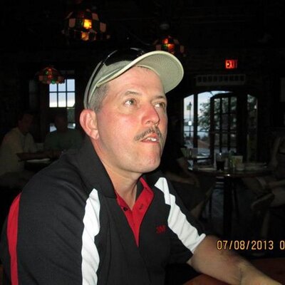 Profile Picture of Barry Curtis (@gomez196844) on Twitter