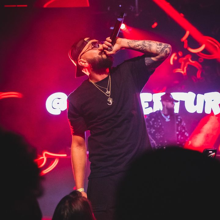 Profile Picture of 🎶MichaelRyan🎶 (@michaelryanmusic) on Tiktok