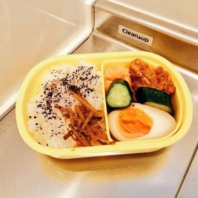 Profile Picture of 忘るまじおじさん〜❗うおおムキうさ (@mesui_mesui) on Twitter