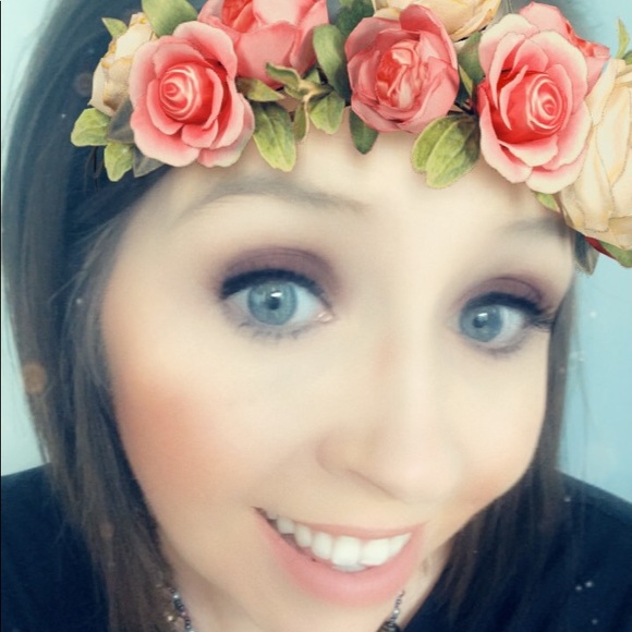 Profile Picture of Amber Campbell (@volsnation1) on Poshmark