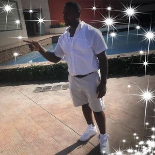 Profile Picture of Frantz Petit (@frantz.petit.14) on Facebook