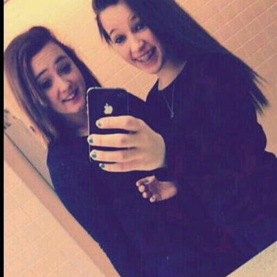Profile Picture of Tori Shaw (@torishaw19) on Twitter