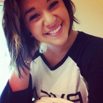 Profile Picture of Cayla Pook (@caylaroo) on Twitter