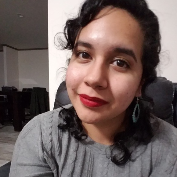Profile Picture of Magdalena Alvarez (@malvarez42) on Poshmark