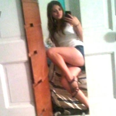 Profile Picture of Taylor Koehler (@angelrenee2013) on Twitter