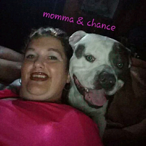 Profile Picture of Candace Bordine (@maandpepaw1) on Poshmark