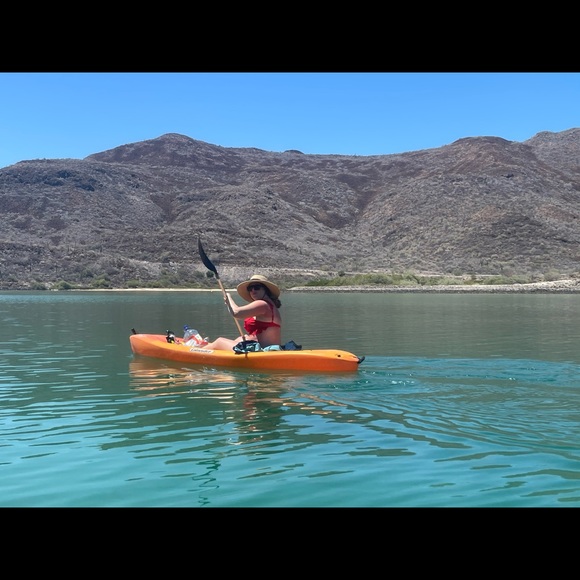 Profile Picture of Daniela Cosio (@glucosina) on Poshmark