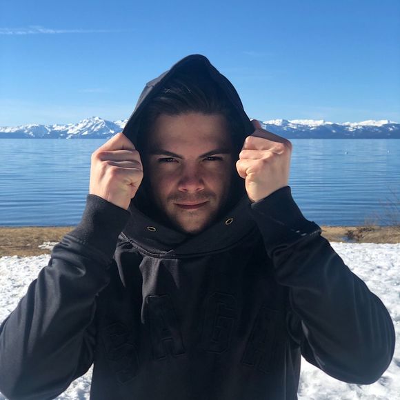 Profile Picture of Tyler Zinn (@mowgzpov) on Poshmark