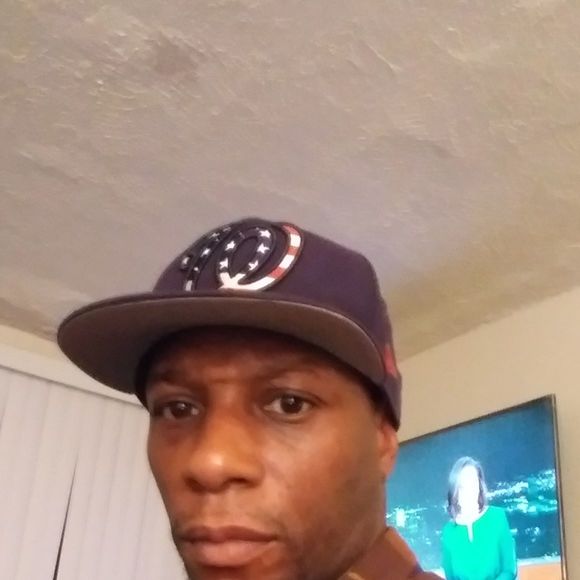 Profile Picture of Ronald Baldwin (@baldwinronald41) on Poshmark