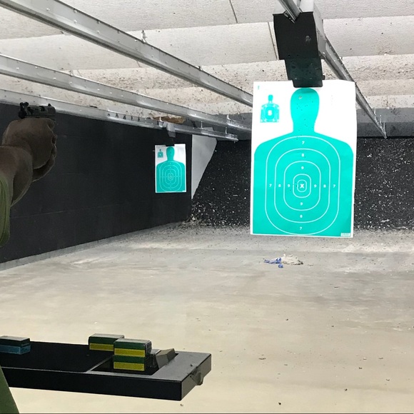 Profile Picture of John Rivera (@mengis) on Poshmark