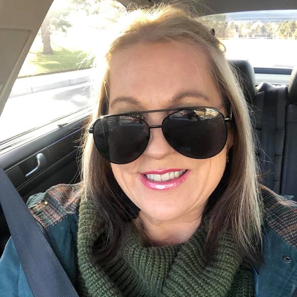 Profile Picture of Crystal Martin (@afmedic43) on Poshmark