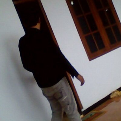 Profile Picture of Indra Matthew Heafy (@DeathCoreTrash) on Twitter