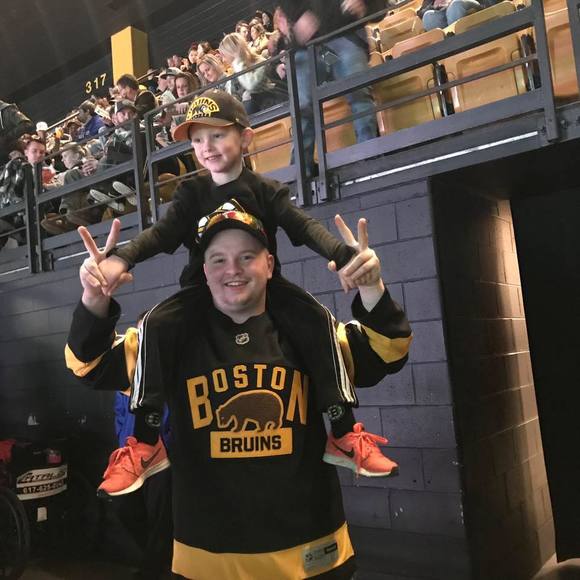 Thomas Kovalski - Poshmark Profile Picture of Thomas Kovalski (@opossum0502) on Poshmark