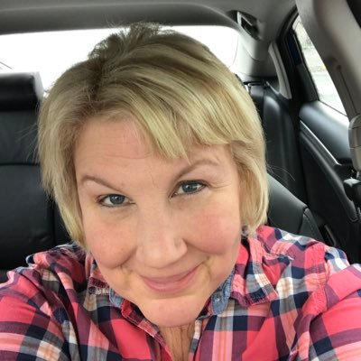 Profile Picture of Debbie Fine (@DebbieFine6) on Twitter