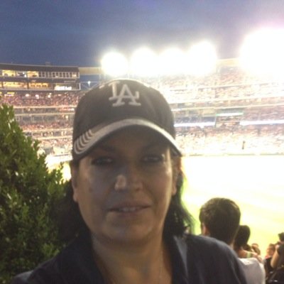 Profile Picture of Terri Avila (@terriav27) on Twitter