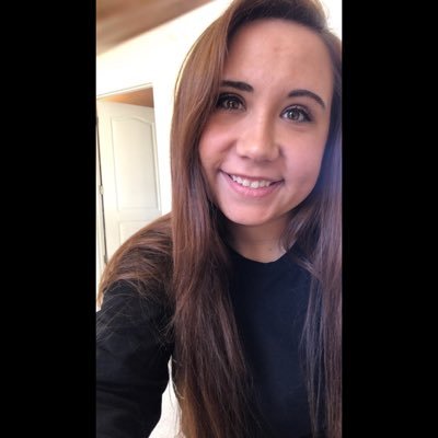 Profile Picture of Christina Schmidt (@lil_schmidt18) on Twitter