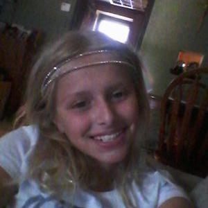 Profile Picture of Lala (@BeardemphlTerra) on Twitter