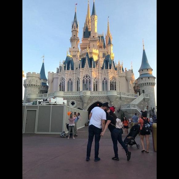 Profile Picture of Julio Sepulveda (@julio_sepulveda) on Poshmark