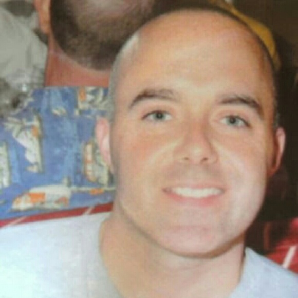 Profile Picture of Michael Mariano (@micane) on Poshmark