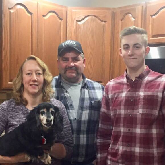 Profile Picture of Jamie Tillitt (@jamietillitt) on Poshmark